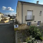 Superbe Duplex T2 à Quelques Pas Du Centre De Appartamento Saumur