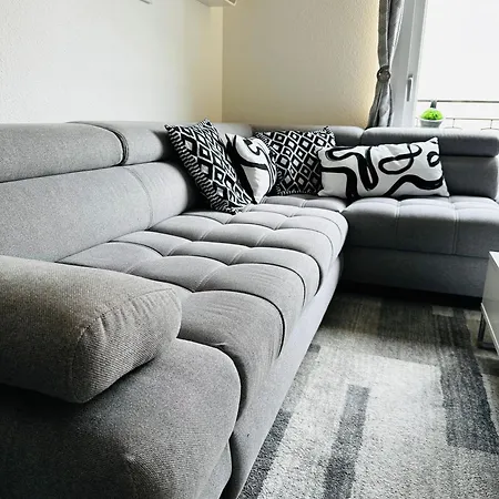 L'adresse Signature, Duplex D'exception A * ソミュール