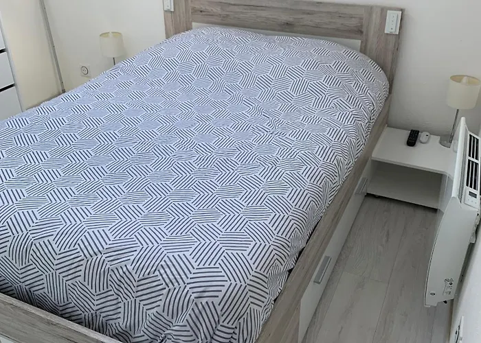 Superbe Duplex T2 à Quelques Pas Du Centre De *