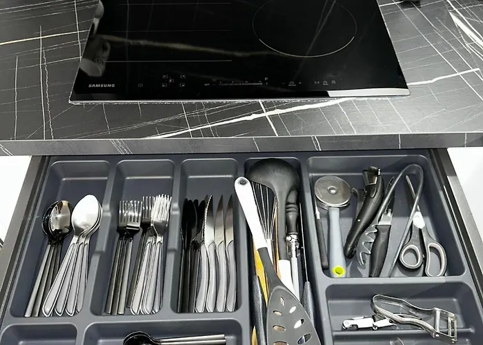 L'adresse Signature, Duplex D'exception A * סומור